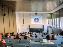 Der Prorektor Bildung Professor Volker Tolkmitt und sein Team haben den Tag der Lehre vorbereitet.