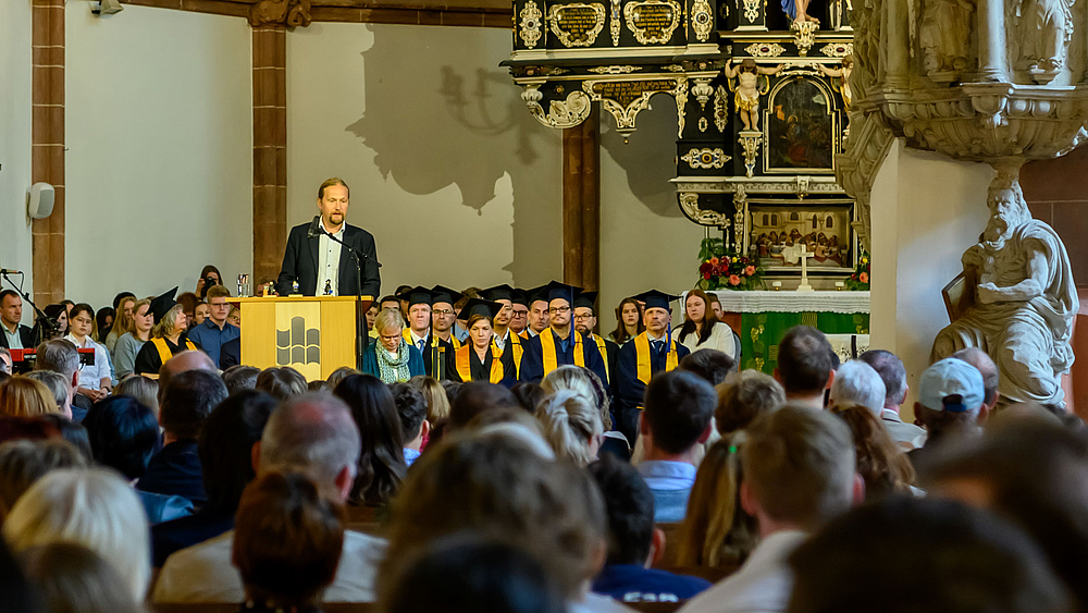 Mittweidas Beigeordneter Holger Müller ist stolz, dass sich seine Stadt Hochschulstadt nennen darf: „Ich bin überzeugt: Sie haben mit Mittweida als Studienort eine gute und richtige Entscheidung getroffen."