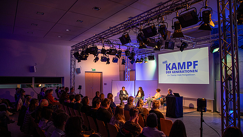 Dilaog Kontrovers im Studio B der Hochschule Mittweida